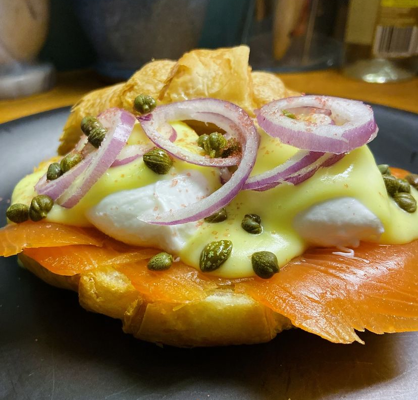 Salmon Benny Royale